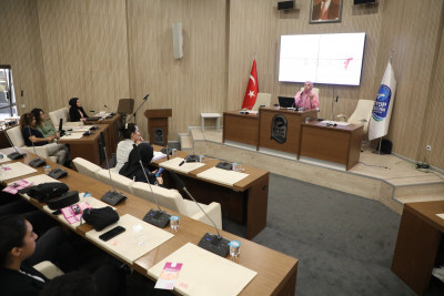 Eyüpsultan Belediyesi'nden Meme Kanseri semineri Eyüpsultan Belediyesi'nden Meme Kanseri semineri