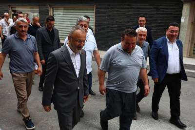 Başkan Özmen, MODESA esnafıyla buluştu Başkan Özmen, MODESA esnafıyla buluştu