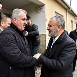 Başkan Özmen, kırsal mahalle muhtarlarıyla kahvaltıda buluştu