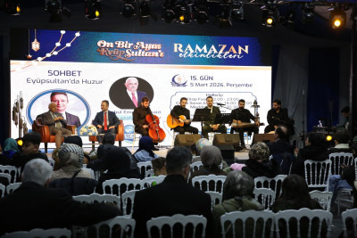 Eyüpsultan'da “Mutlu Aile” Sohbeti: “Aile Varsa Her Şey Var”