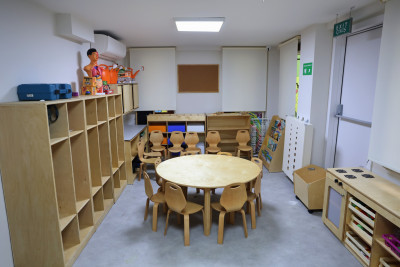 Başkan Mithat Bülent Özmen İslambey'de Yeni Açılan Çocuk Etkinlik Merkezi'ni ziyaret etti