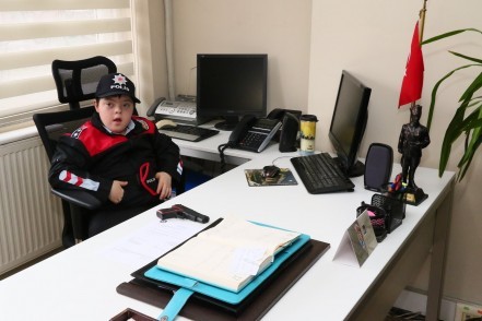 Metin'in Hayali Gerçek Oldu... Metin'in Hayali Gerçek Oldu...