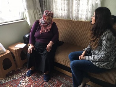 Eyüplü Yaşlılarımız Yalnız Değiller! Eyüplü Yaşlılarımız Yalnız Değiller!