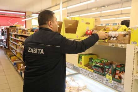 Zabıta ekiplerimiz gıda ürünleri denetimlerini sürdürüyor Zabıta ekiplerimiz gıda ürünleri denetimlerini sürdürüyor