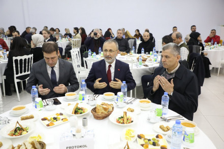 Arama Kurtarma ekipleri iftar sofrasında buluştu Arama Kurtarma ekipleri iftar sofrasında buluştu