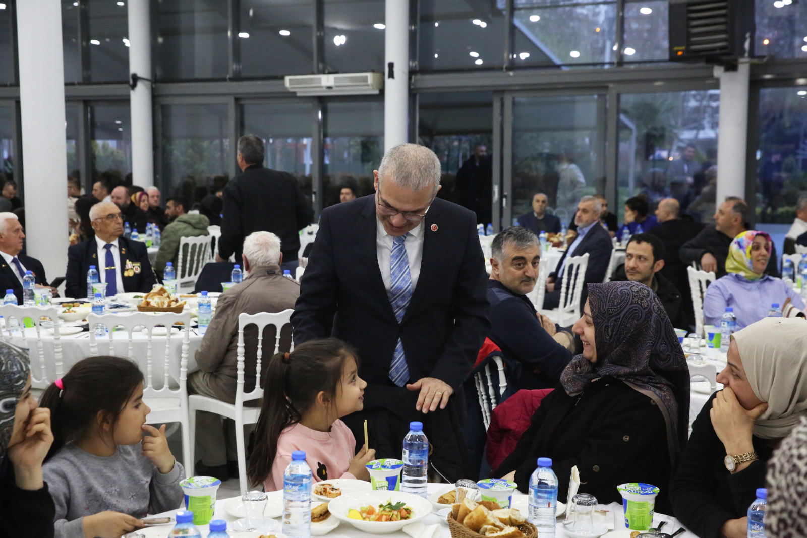 Şehit ve gazi aileleri iftarda buluştu Şehit ve gazi aileleri iftarda buluştu