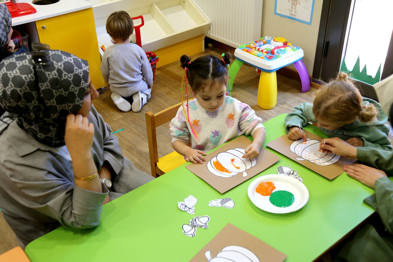 Eyüpsultanlı çocuklar için “Oyun Saati Atölyesi” başladı