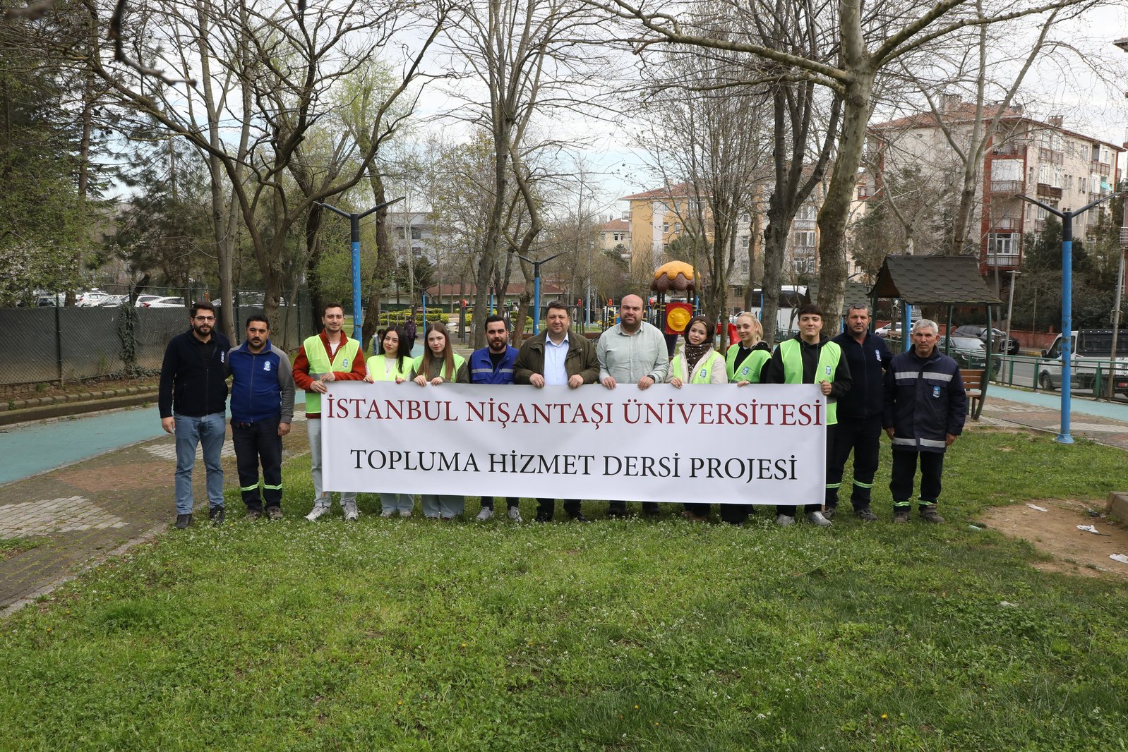 Eyüpsultan Belediyesi ile öğrenciler “Yeşil Gelecek” için el ele verdiler Eyüpsultan Belediyesi ile öğrenciler “Yeşil Gelecek” için el ele verdiler